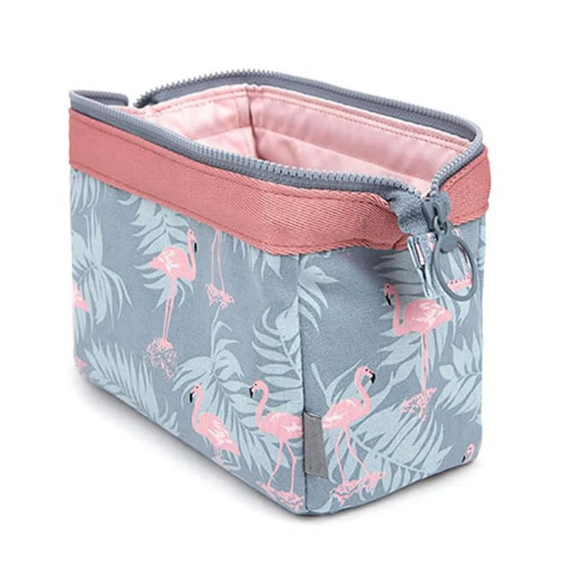 New Fashionable Women's Waterp - Makeup Beauty Necessaire review and price