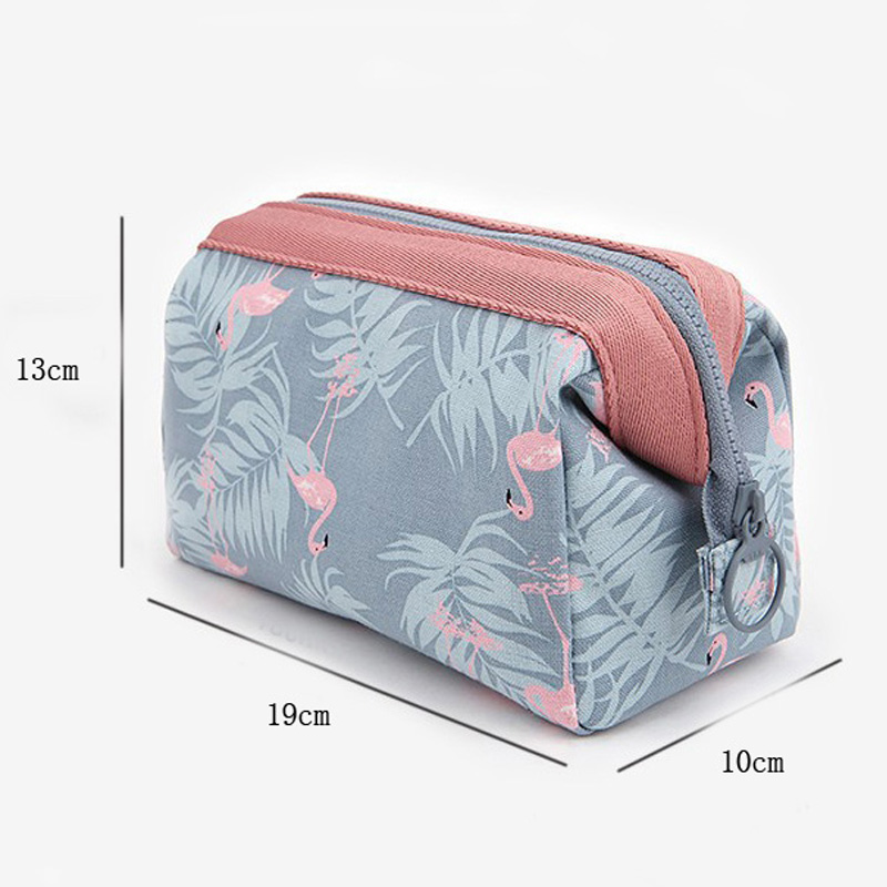 New Fashionable Women's Waterp - Makeup Beauty Necessaire review and price